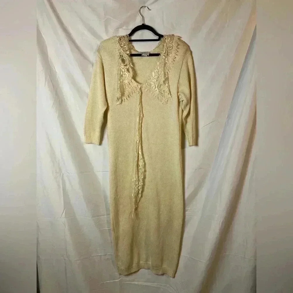 My Michelle vintage sweater‎ dress